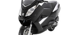 Peugeot Satelis 125 2009 vs Peugeot Satelis 125 Executive 2012