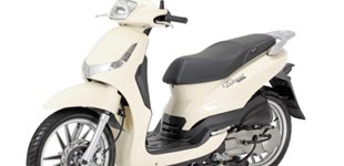 Peugeot Tweet 50 2012 vs Vespa Primavera 50 4T 2021