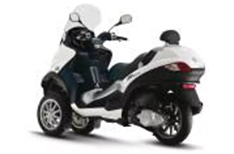 Piaggio MP3 Hybrid 125 2012 Piaggio MP3 Hybrid 125 2012