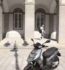 Piaggio Typhoon Sport 125 2012 - Bild 11 Piaggio Typhoon Sport 125 2012 - Bild 11