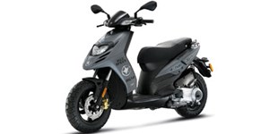 Aprilia Leonardo 250 2005 vs Piaggio Typhoon Sport 125 2012