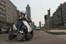 Piaggio MP3 300 i.e.Yourban LT 2012 - Bild 3 Piaggio MP3 300 i.e.Yourban LT 2012 - Bild 3