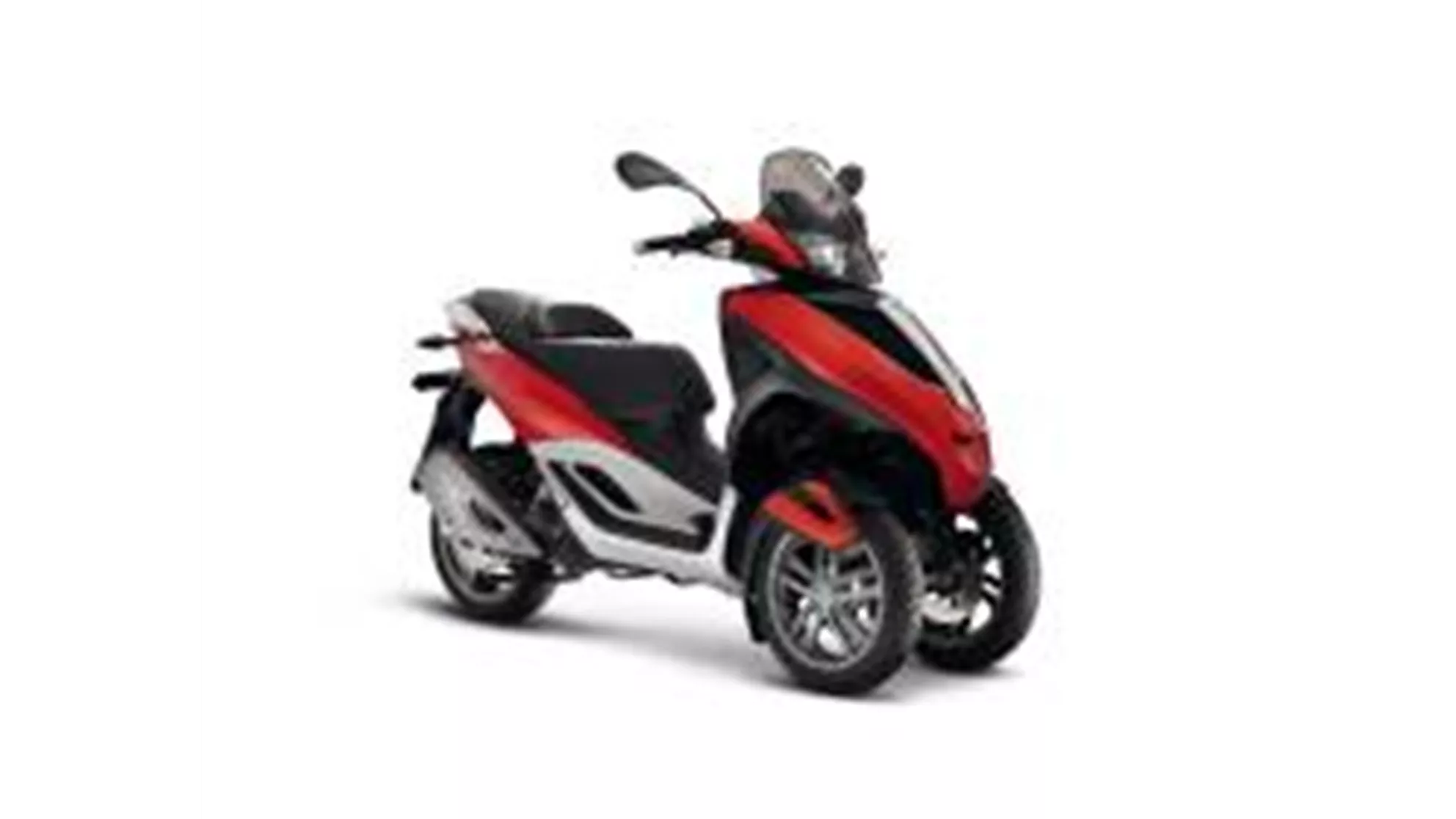 Piaggio MP3 300 i.e.Yourban LT - Image 3 Piaggio MP3 300 i.e.Yourban LT - Image 3