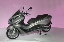 Piaggio X10 500 i.e. ABS 2012 - Bild 6 Piaggio X10 500 i.e. ABS 2012 - Bild 6