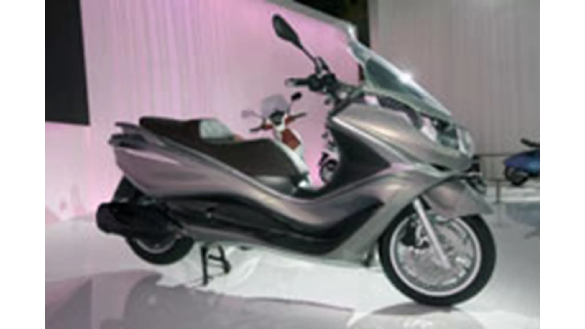 Piaggio X10 500 i.e. ABS - Image 7 Piaggio X10 500 i.e. ABS - Image 7