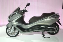Piaggio X10 500 i.e. ABS 2012 - Bild 10 Piaggio X10 500 i.e. ABS 2012 - Bild 10