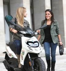 Piaggio Typhoon Sport 50 2T 2012 - Bild 9