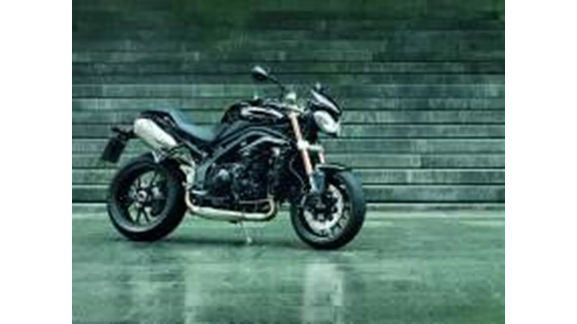 Triumph Speed Triple 1050 - Image 1 Triumph Speed Triple 1050 - Image 1