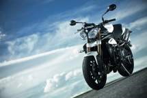 Triumph Speed Triple 1050 2012 - Bild 10 Triumph Speed Triple 1050 2012 - Bild 10