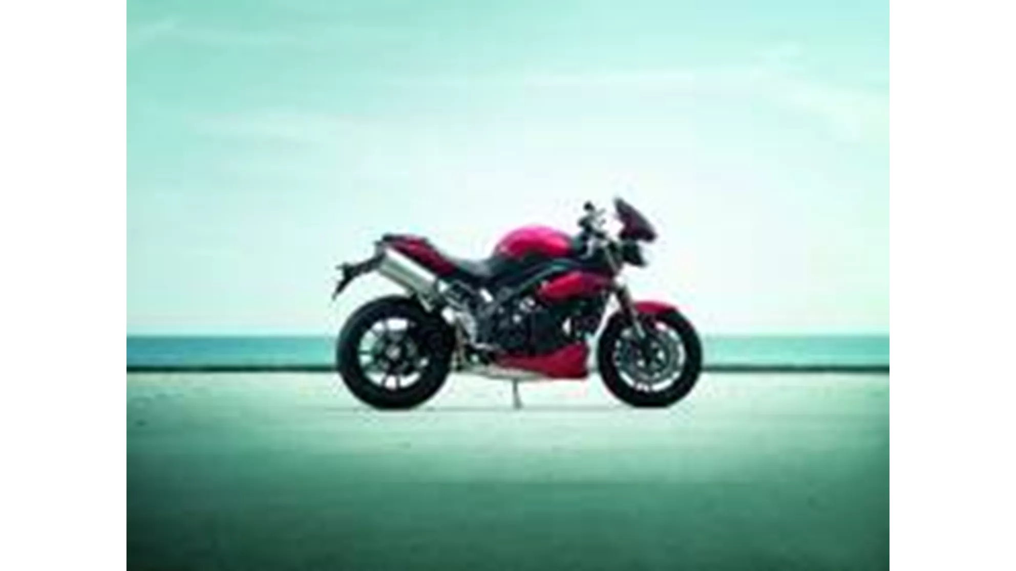 Triumph Speed Triple 1050 - Image 9 Triumph Speed Triple 1050 - Image 9