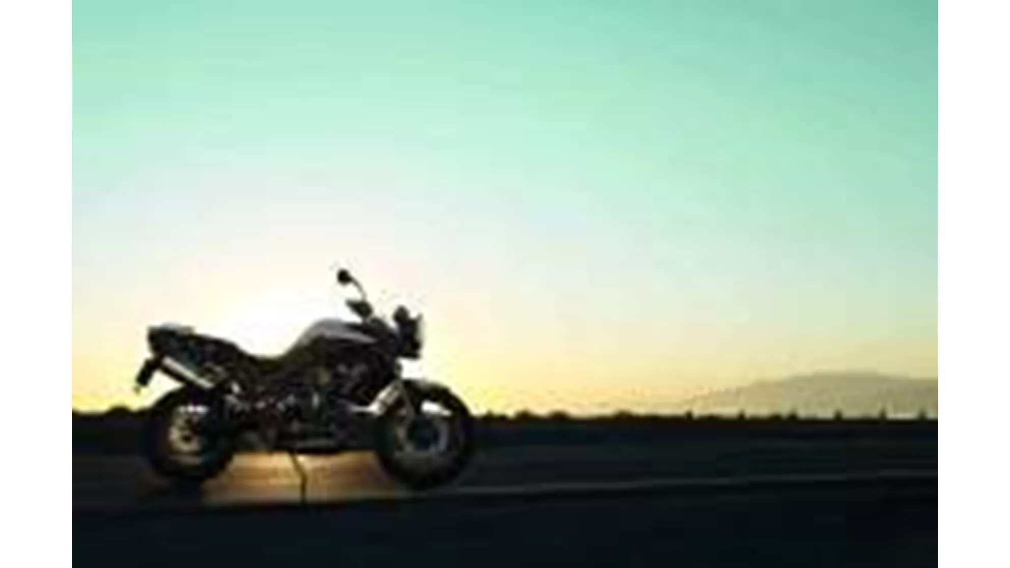 Triumph Tiger 800 - Image 5 Triumph Tiger 800 - Image 5