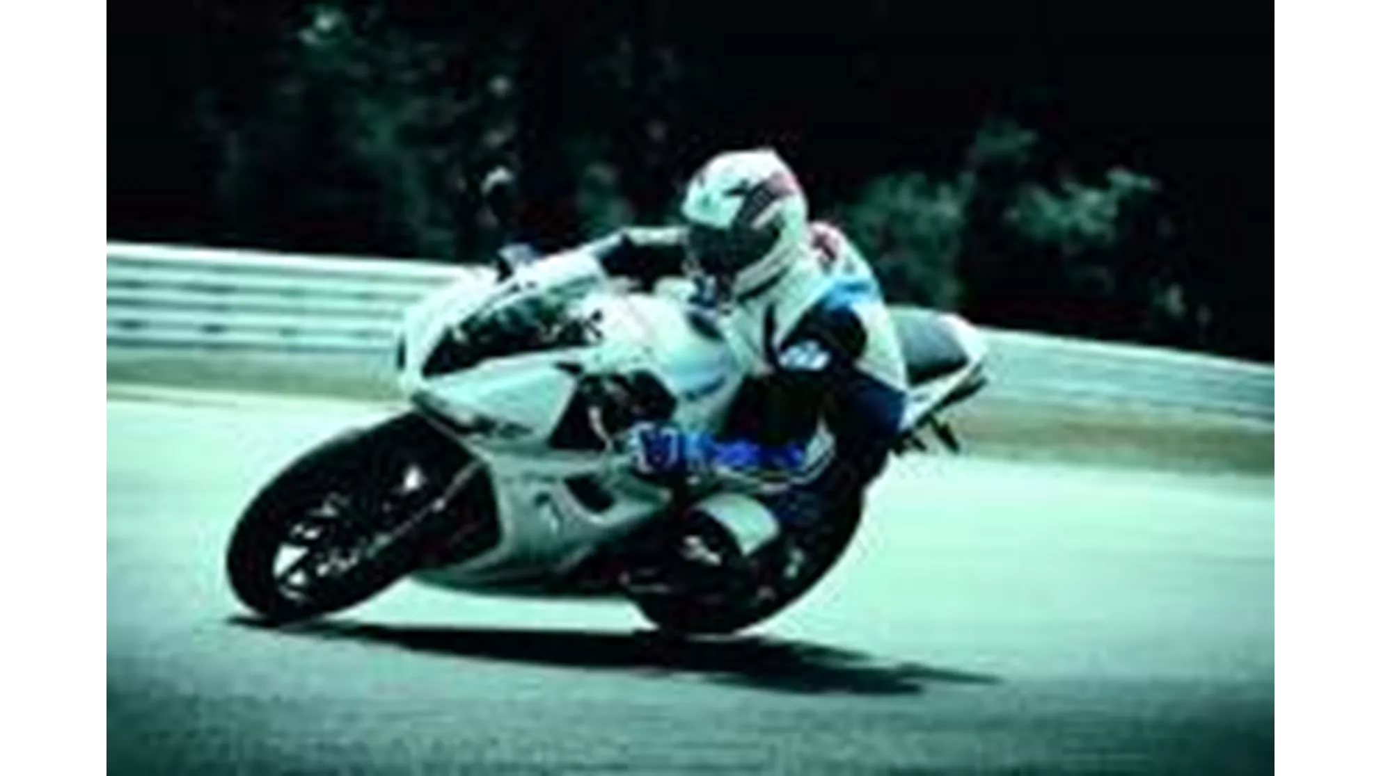 Triumph Daytona 675 R - Image 1 Triumph Daytona 675 R - Image 1