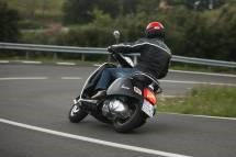 Vespa GTS 300 i.e. Super 2012 - Bild 11 Vespa GTS 300 i.e. Super 2012 - Bild 11