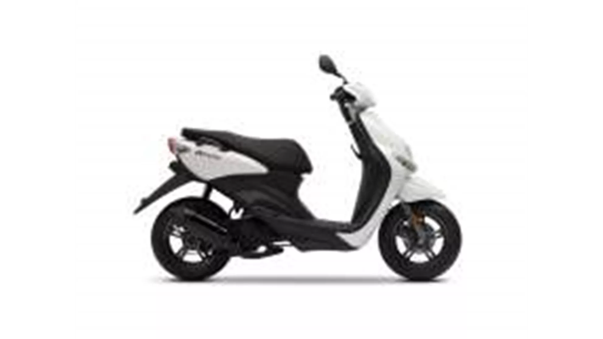 Yamaha NEOs 50 - Image 5 Yamaha NEOs 50 - Image 5