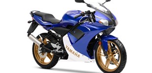 Derbi GPR 50 Racing 2012 vs Yamaha TZR 50 2012