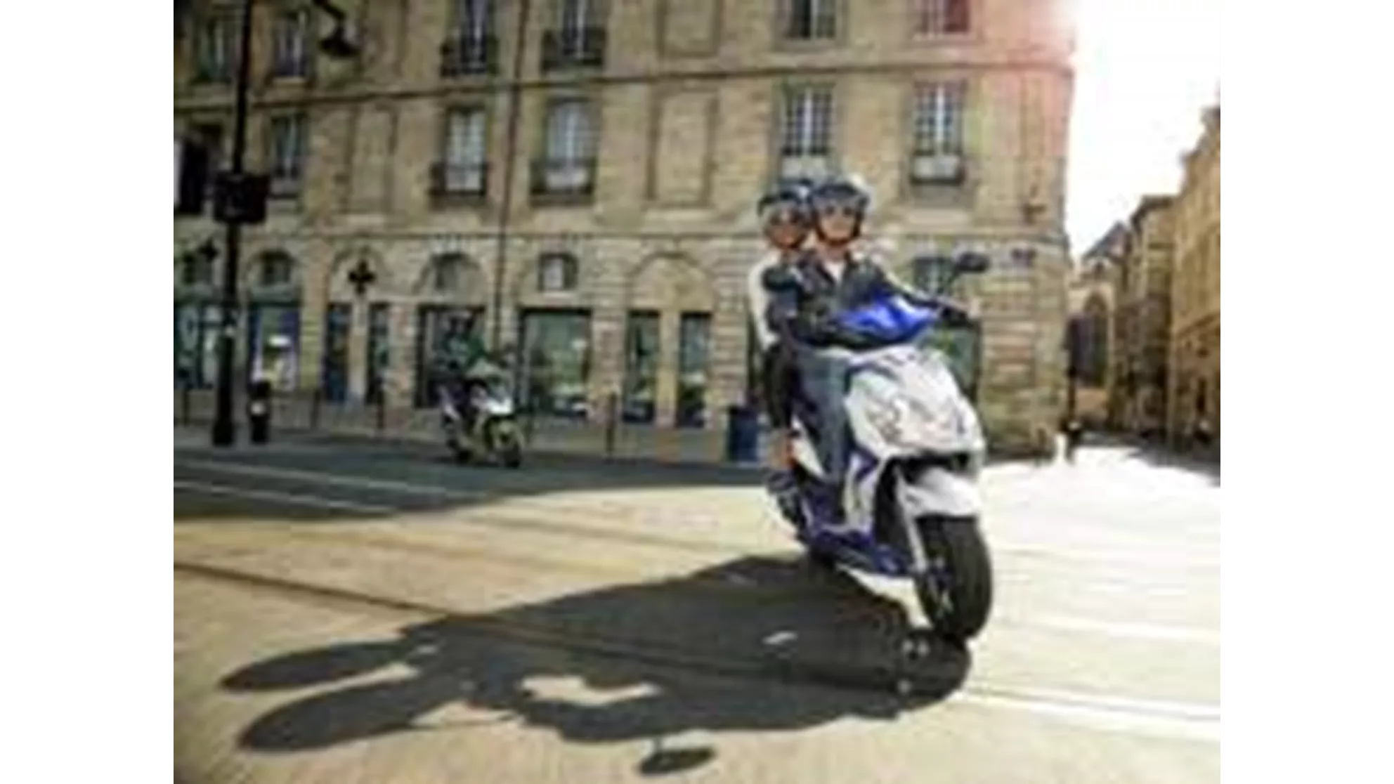 Yamaha Jog-R - Image 5 Yamaha Jog-R - Image 5