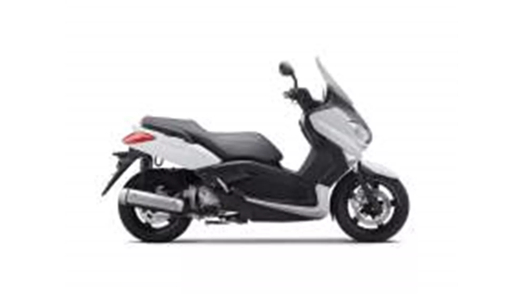 Yamaha X-Max 250 - Image 4 Yamaha X-Max 250 - Image 4