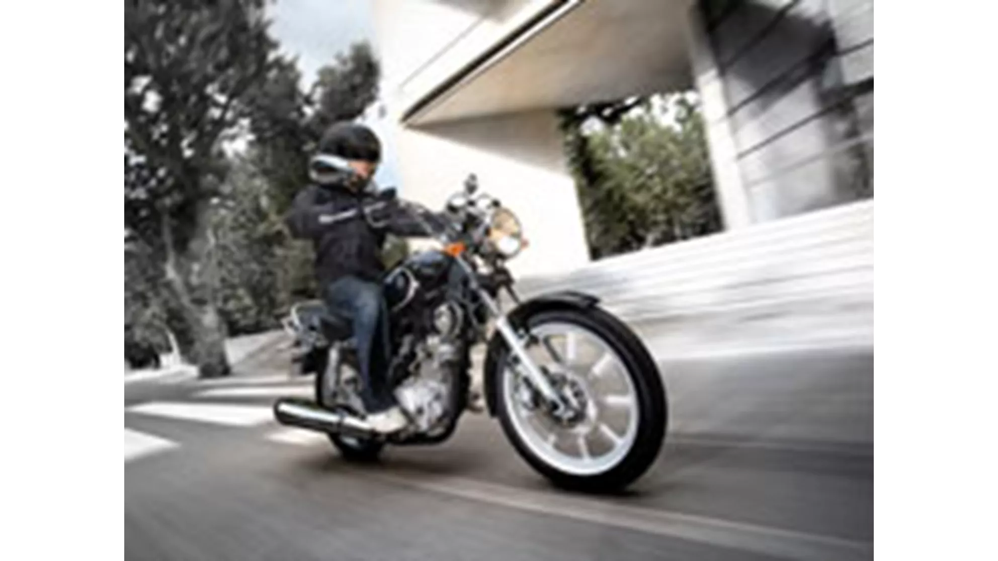 Yamaha YBR 125 Custom - Image 6 Yamaha YBR 125 Custom - Image 6