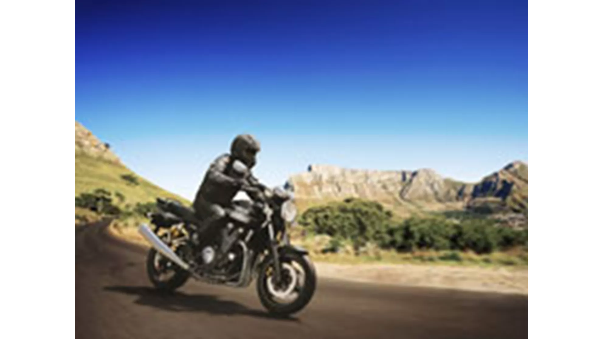 Yamaha XJR 1300 - Image 3 Yamaha XJR 1300 - Image 3