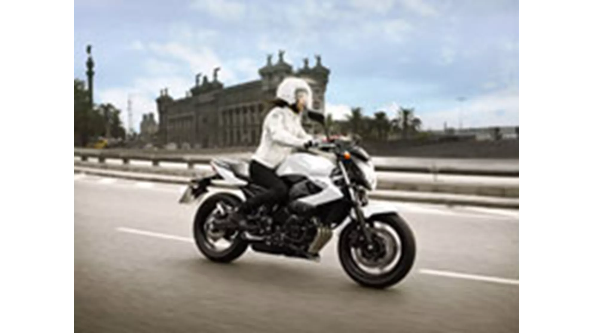 Yamaha XJ6 - Image 6 Yamaha XJ6 - Image 6