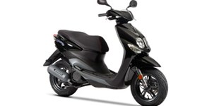 Yamaha NEOs 4Takt 2012 vs Yamaha Aerox R 2009
