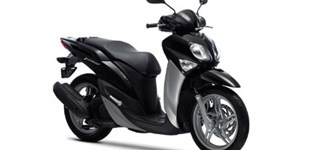 Yamaha Xenter 125 2012 vs Honda SH300i 2012