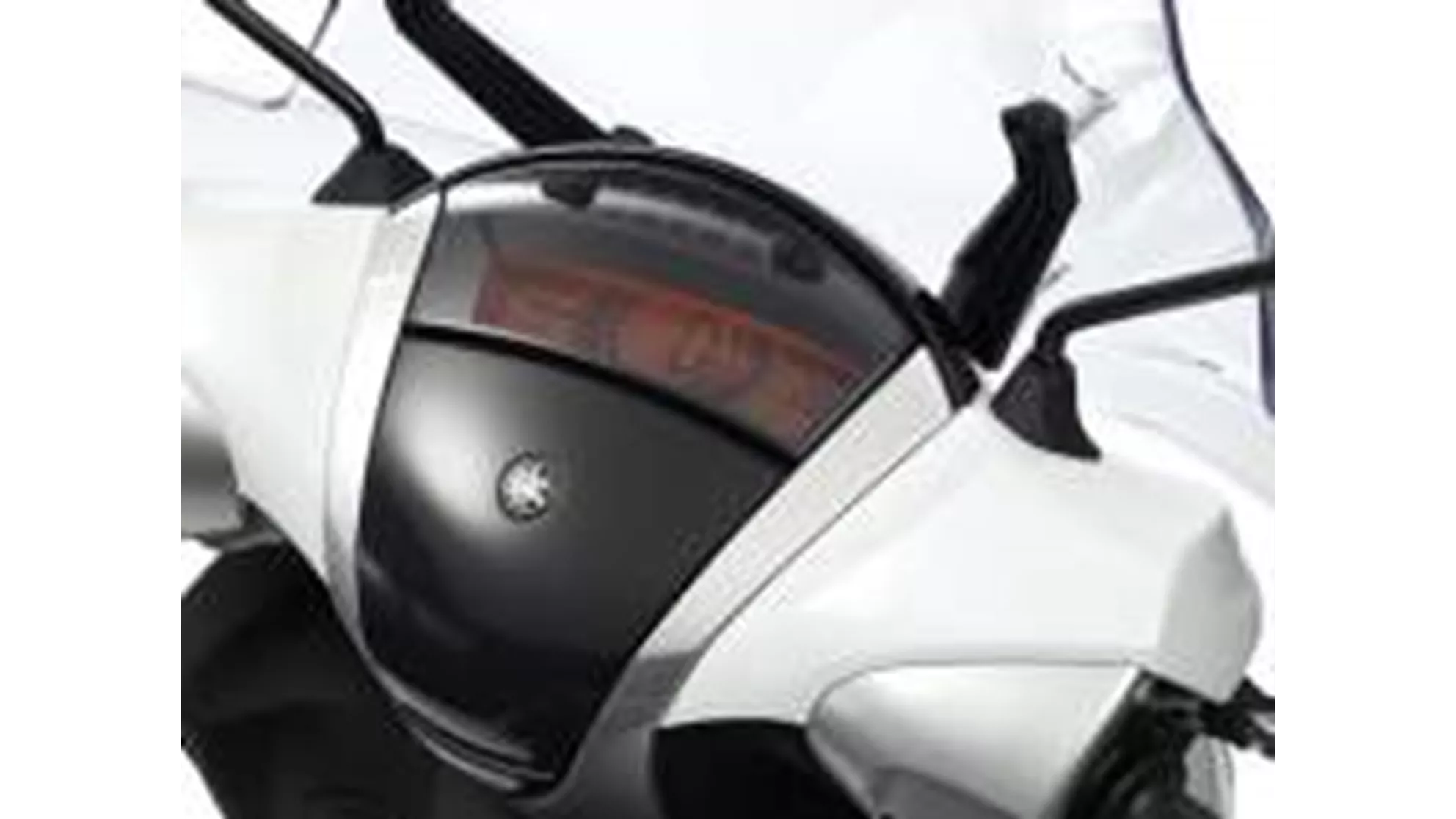 Yamaha Xenter 150 - Image 9 Yamaha Xenter 150 - Image 9