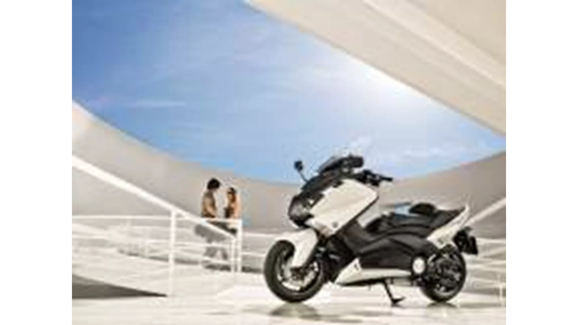 Yamaha T-MAX 530 ABS - Image 7 Yamaha T-MAX 530 ABS - Image 7