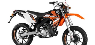 Rieju Tango 50 2009 vs Rieju MRT SM Racing 50 2012