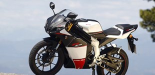 Rieju RS3 50 2012 vs Rieju MRT 50 Pro 2021