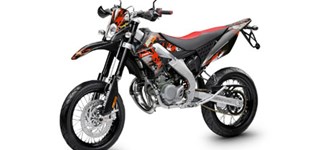 Derbi Senda DRD Pro 50 SM 2012 vs Beta RR 50 Motard 2018