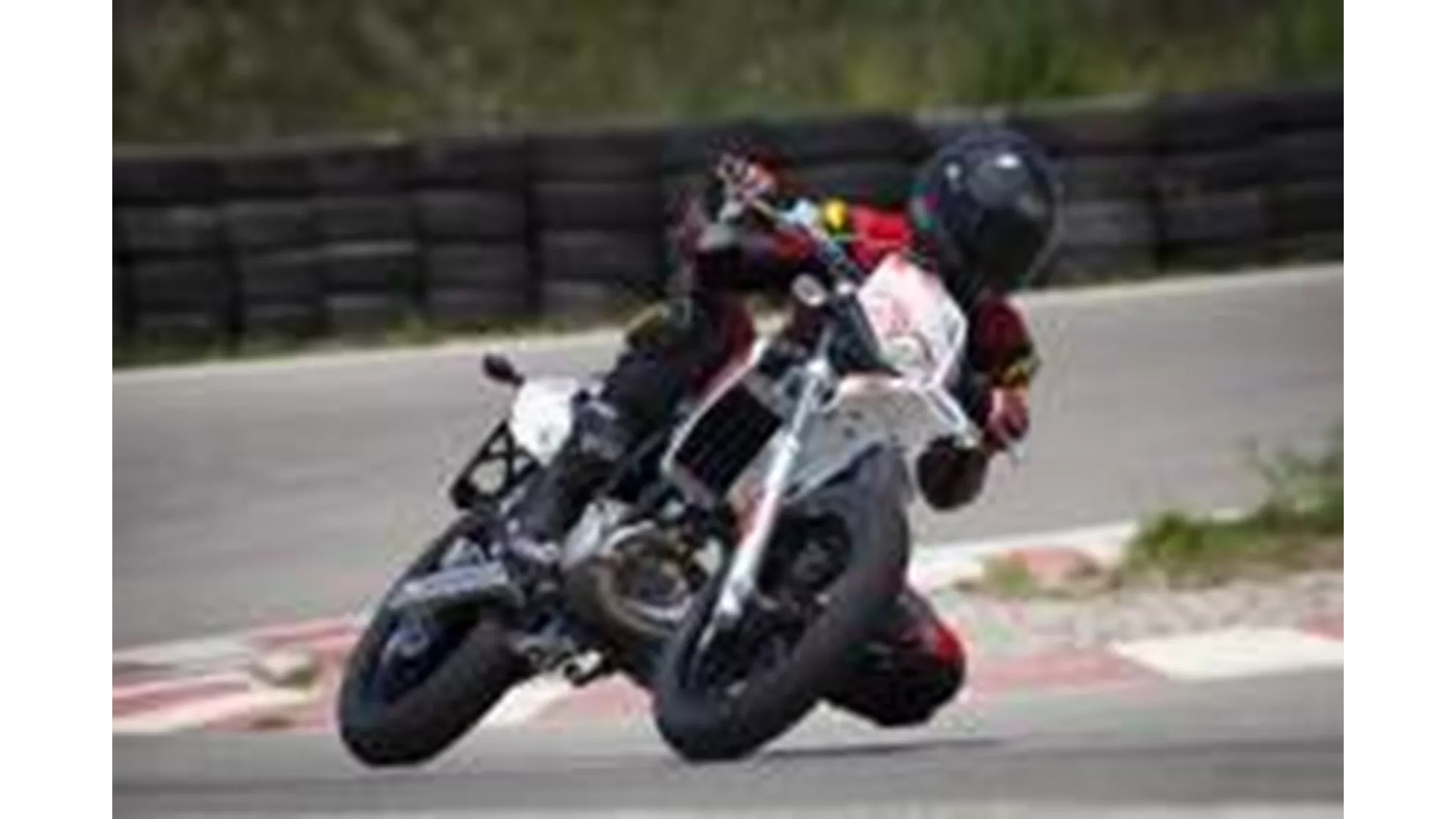 Derbi Senda DRD Racing 50 SM - Image 1 Derbi Senda DRD Racing 50 SM - Image 1