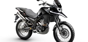 Derbi Terra 125 2012 vs Derbi Senda Terra 125 Adventure 2011