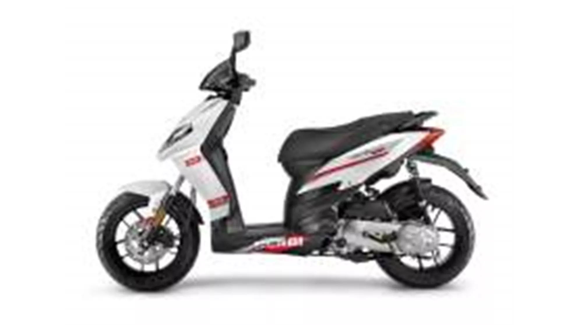 Derbi Variant Sport 125 4T 2V - Image 3 Derbi Variant Sport 125 4T 2V - Image 3