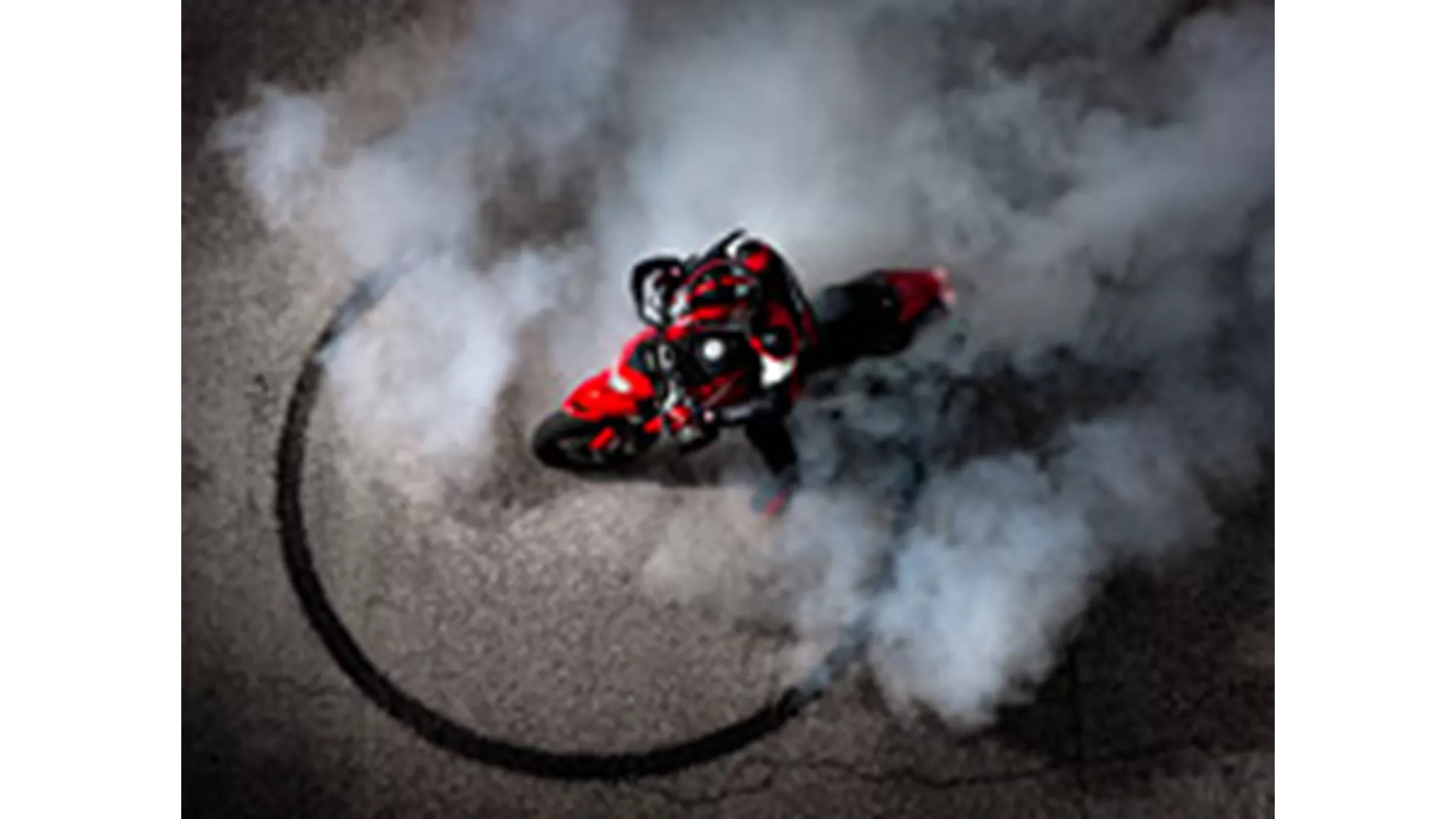 Ducati Hypermotard 1100 - Resim 3