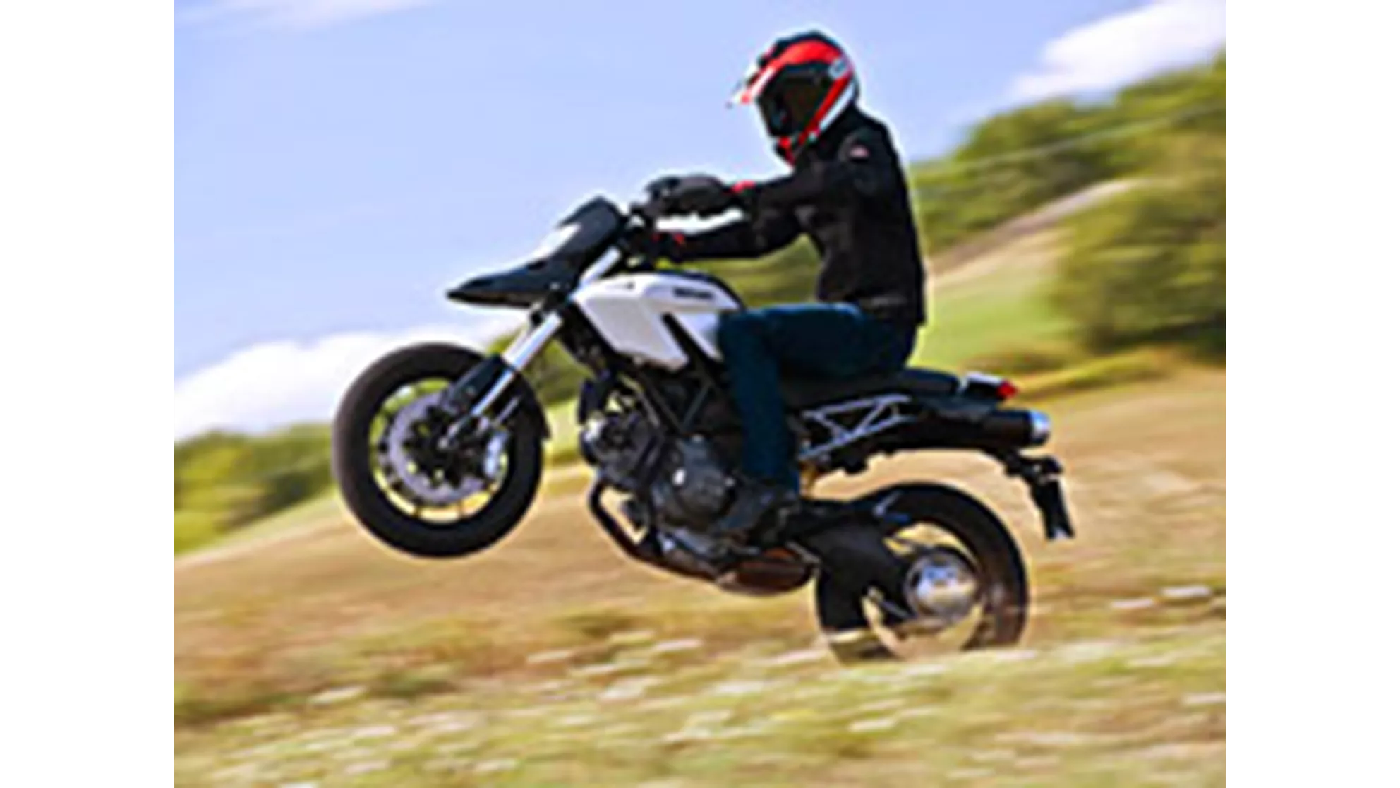 Ducati Hypermotard 796 - Resim 5