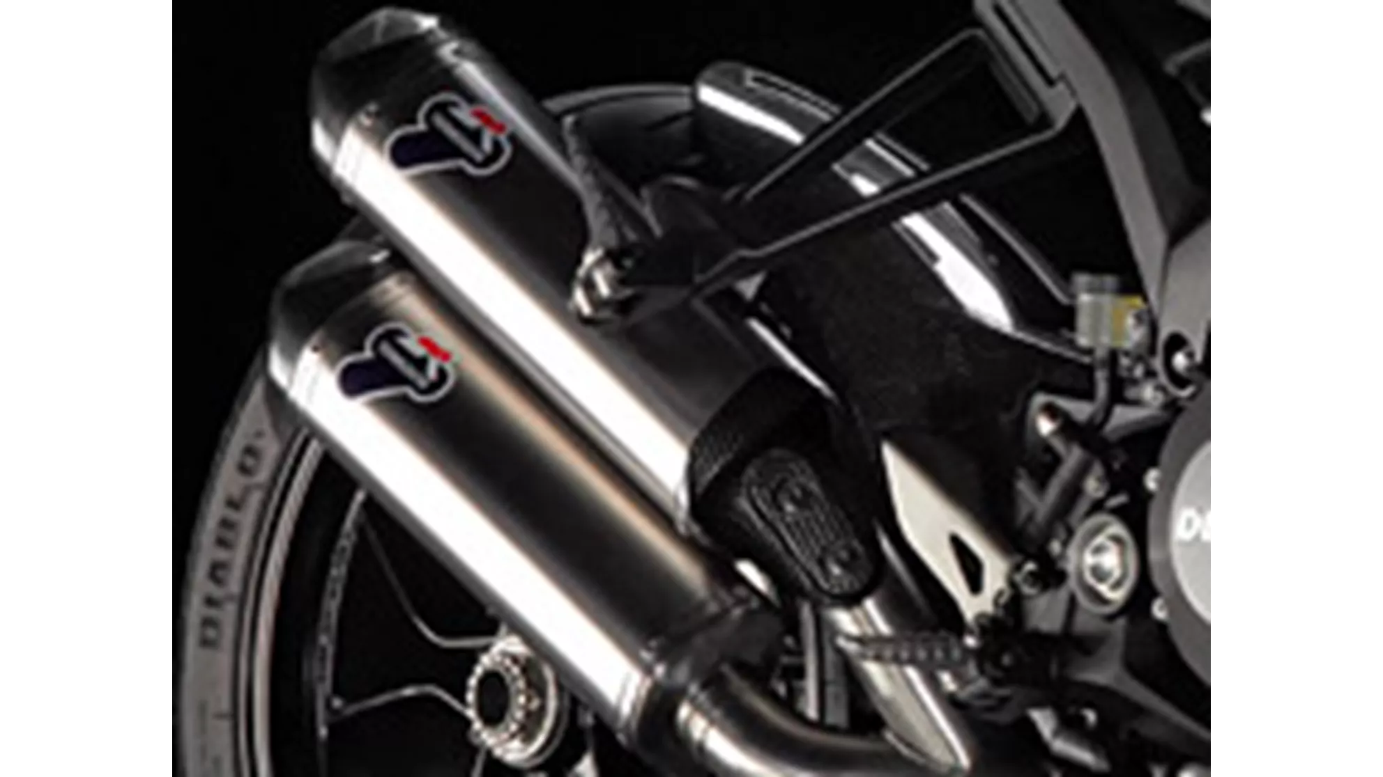 Ducati Monster 1100 Evo - Image 9 Ducati Monster 1100 Evo - Image 9