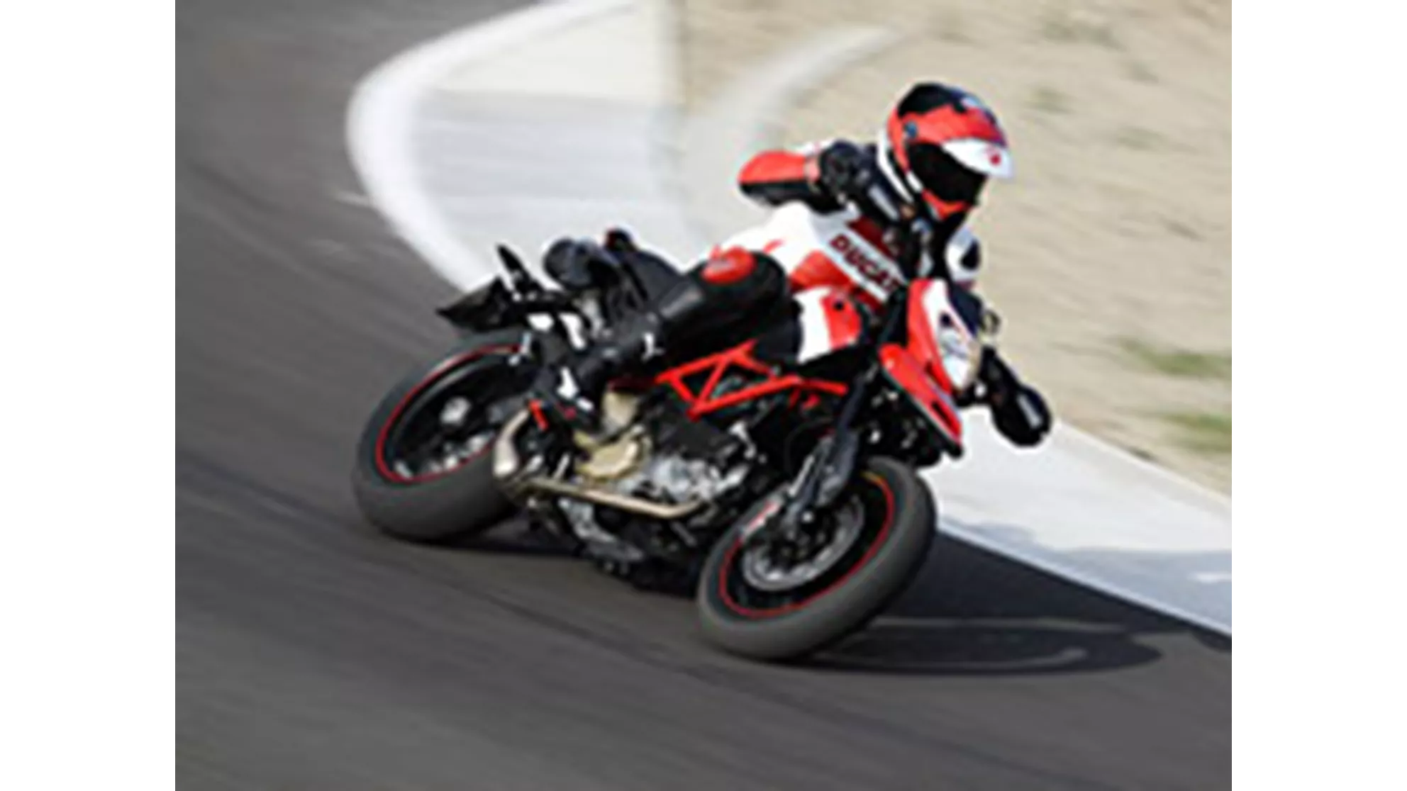 Ducati Hypermotard 1100 Evo SP - Imagen 5