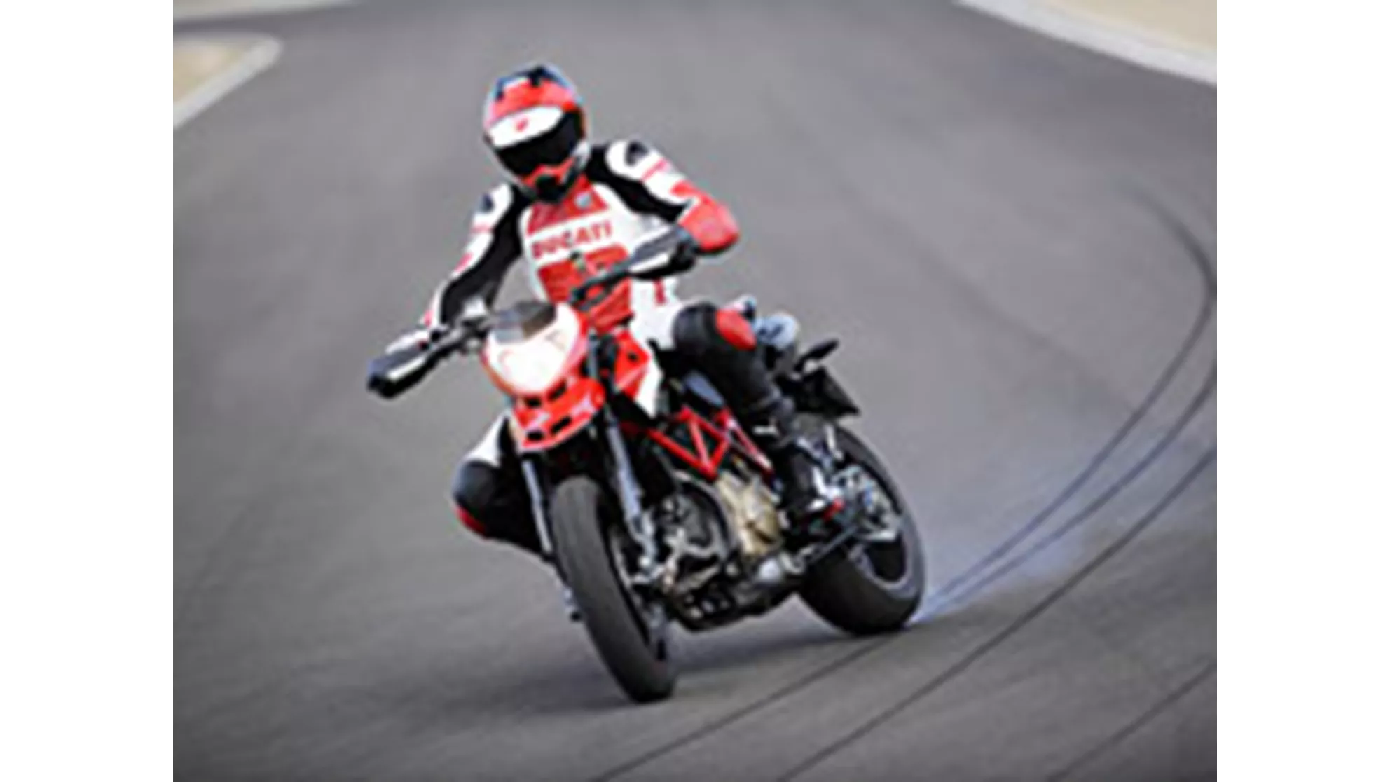 Ducati Hypermotard 1100 Evo SP - Bild 6
