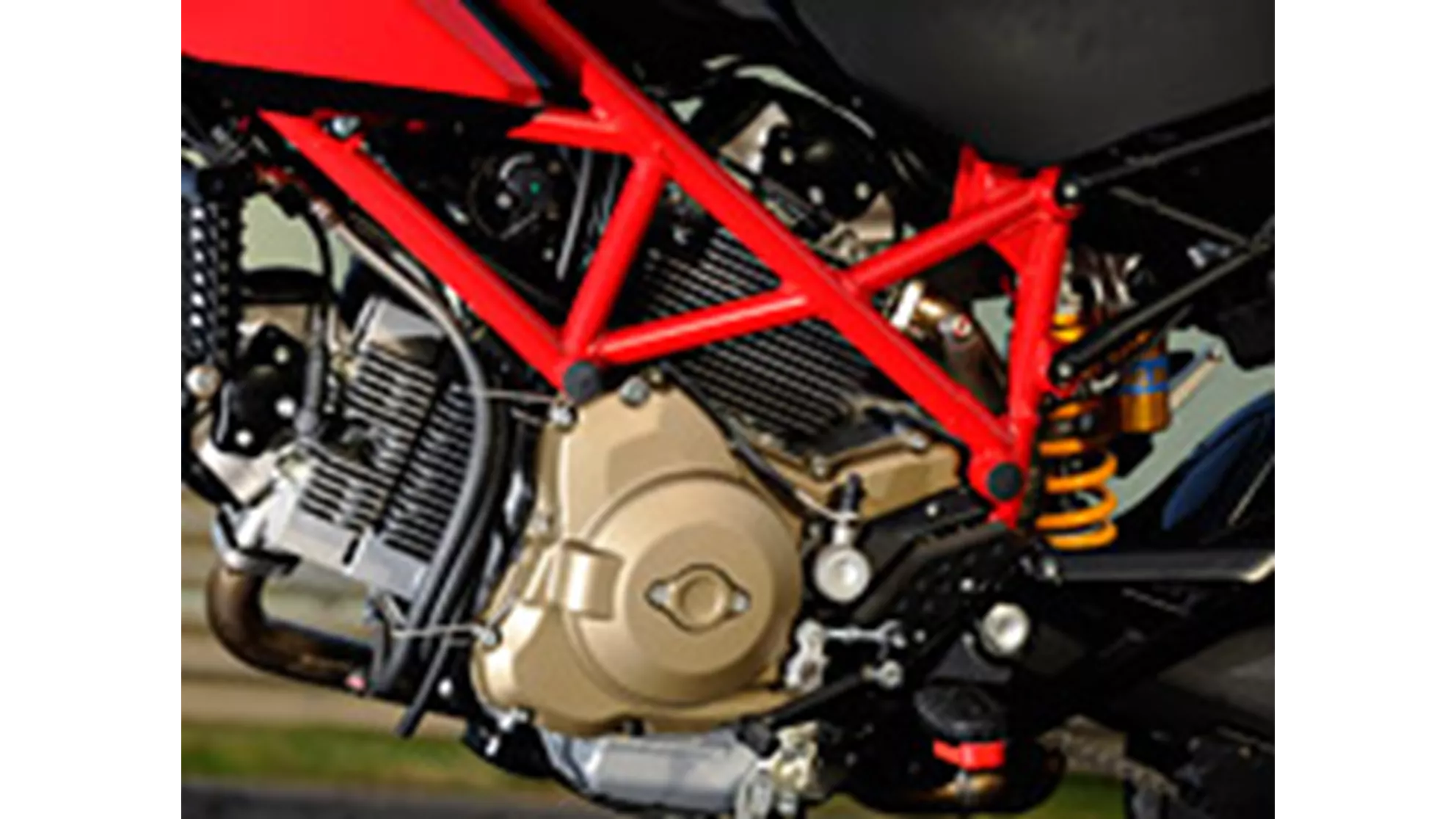 Ducati Hypermotard 1100 Evo SP - Resim 8