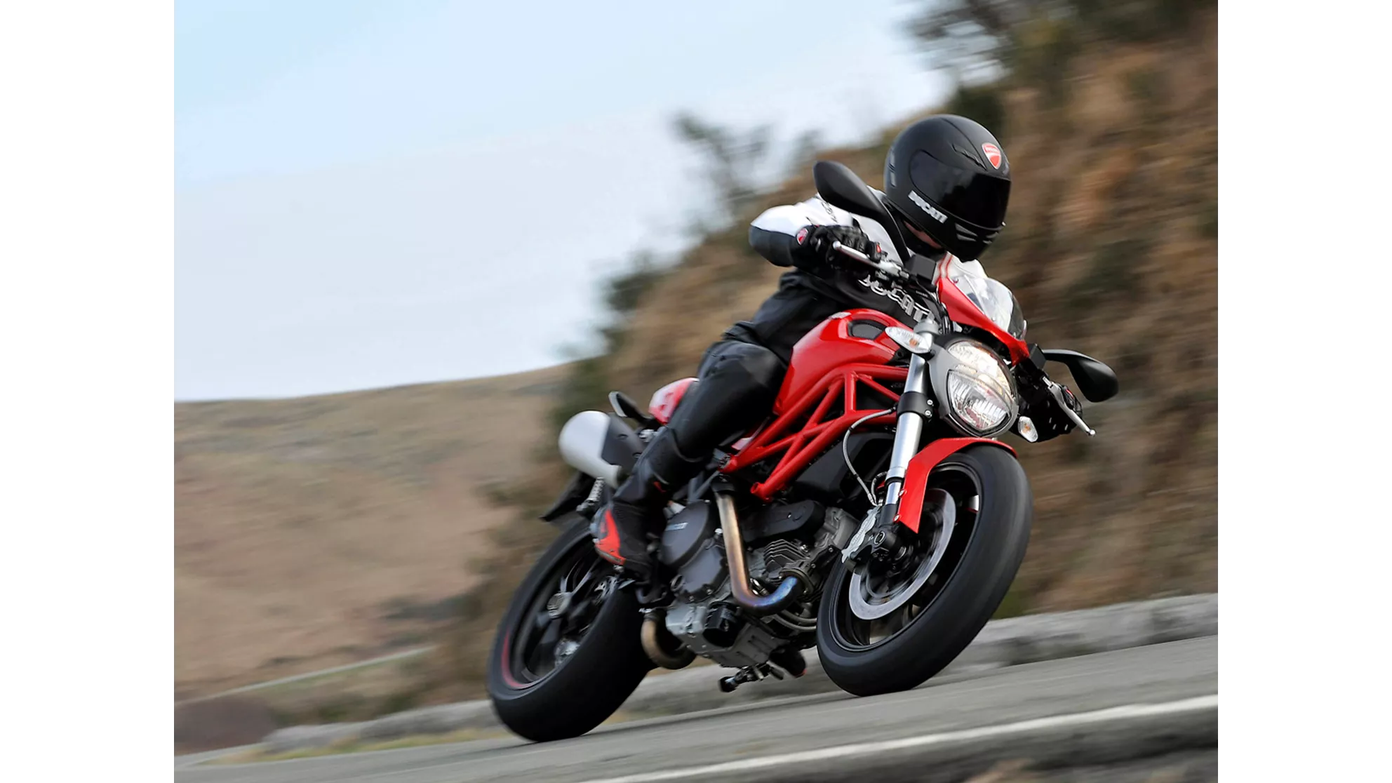 Ducati Monster 796 - Image 11 Ducati Monster 796 - Image 11