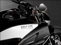 Ducati Diavel 1200 2012 - Bild 3 Ducati Diavel 1200 2012 - Bild 3