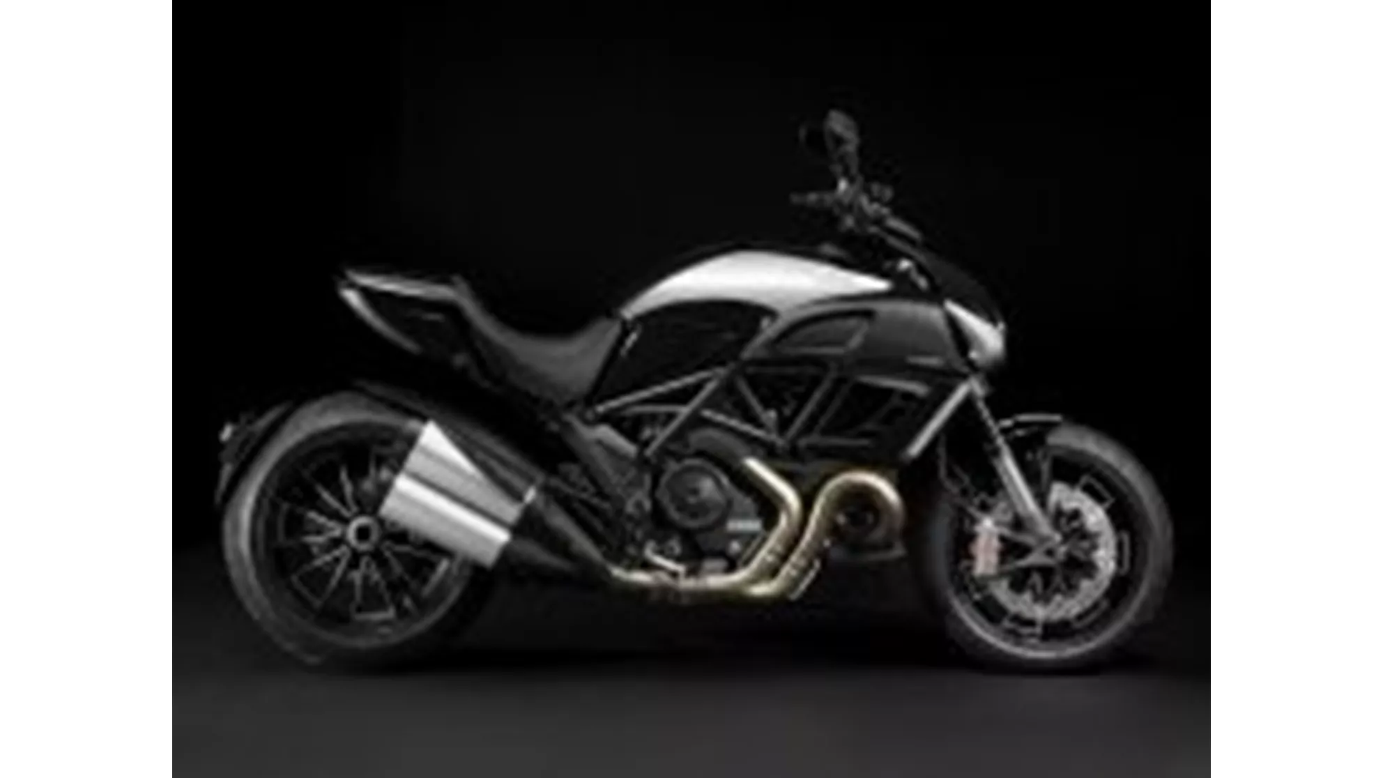 Ducati Diavel 1200 - Image 2 Ducati Diavel 1200 - Image 2