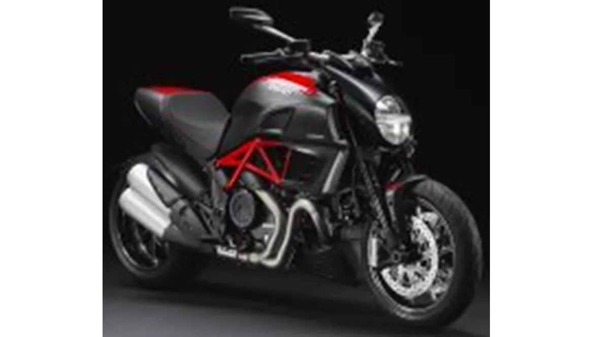 Ducati Diavel Carbon 2012