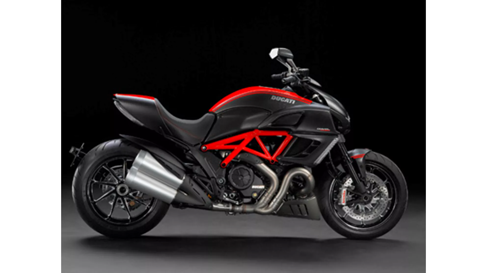 Ducati Diavel Carbon - Image 11 Ducati Diavel Carbon - Image 11