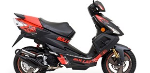 Aprilia SR 50 R 2020 vs TGB Bull&t RR 2012