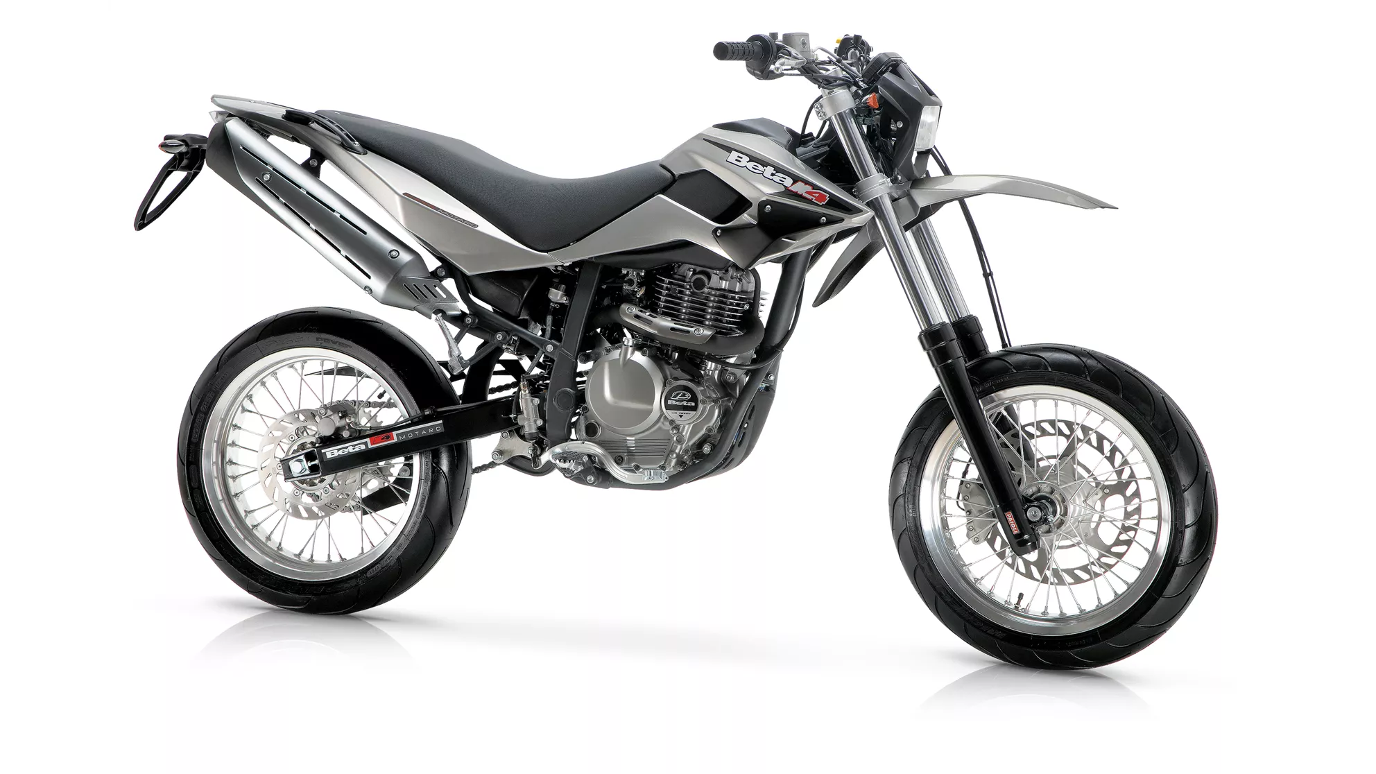 Beta M4 - 4T - Image 7 Beta M4 - 4T - Image 7