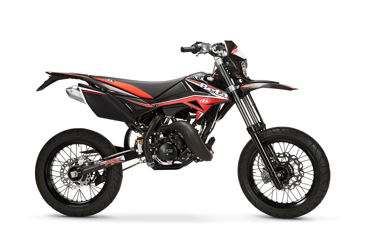 Motorrad Vergleich Beta RR 50 Motard 2012 vs. Rieju MRT 50 SM Trophy 2024