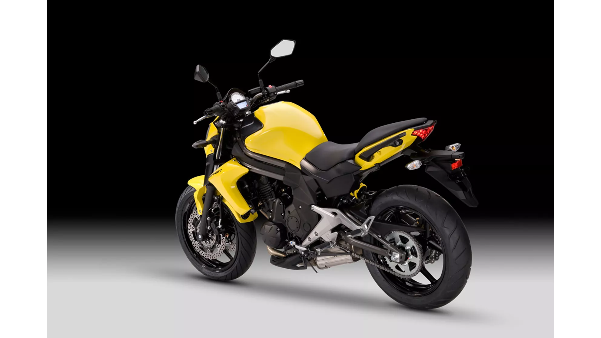 Kawasaki ER-6n - Image 9 Kawasaki ER-6n - Image 9