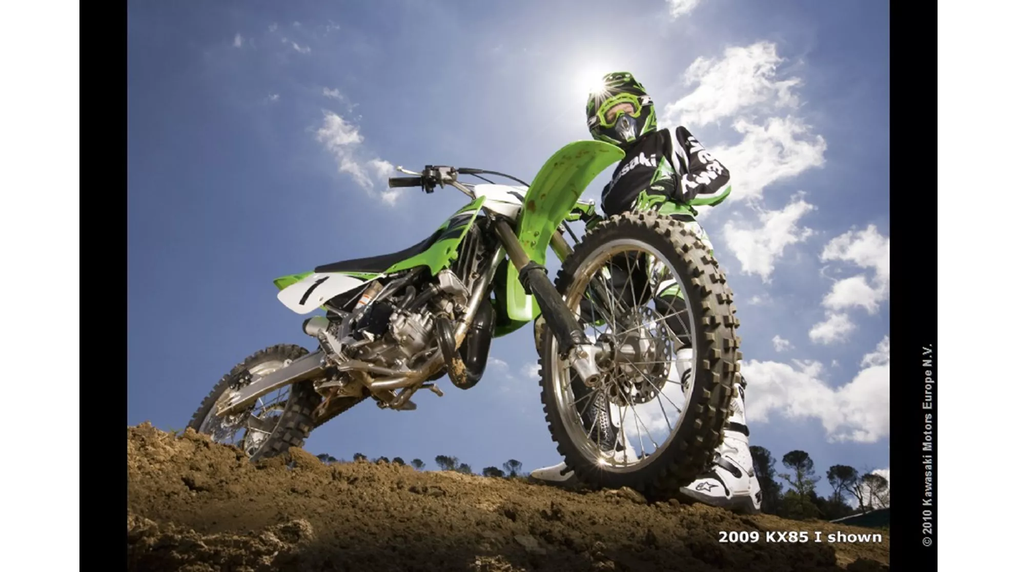 Kawasaki KX85 II - Image 3 Kawasaki KX85 II - Image 3